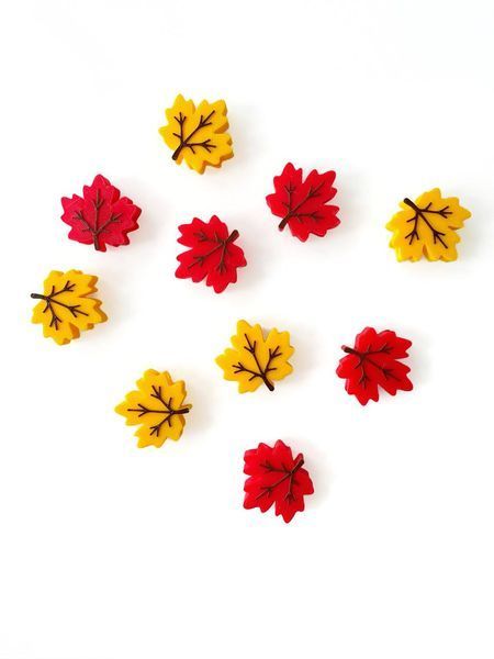 Maple Leaf String